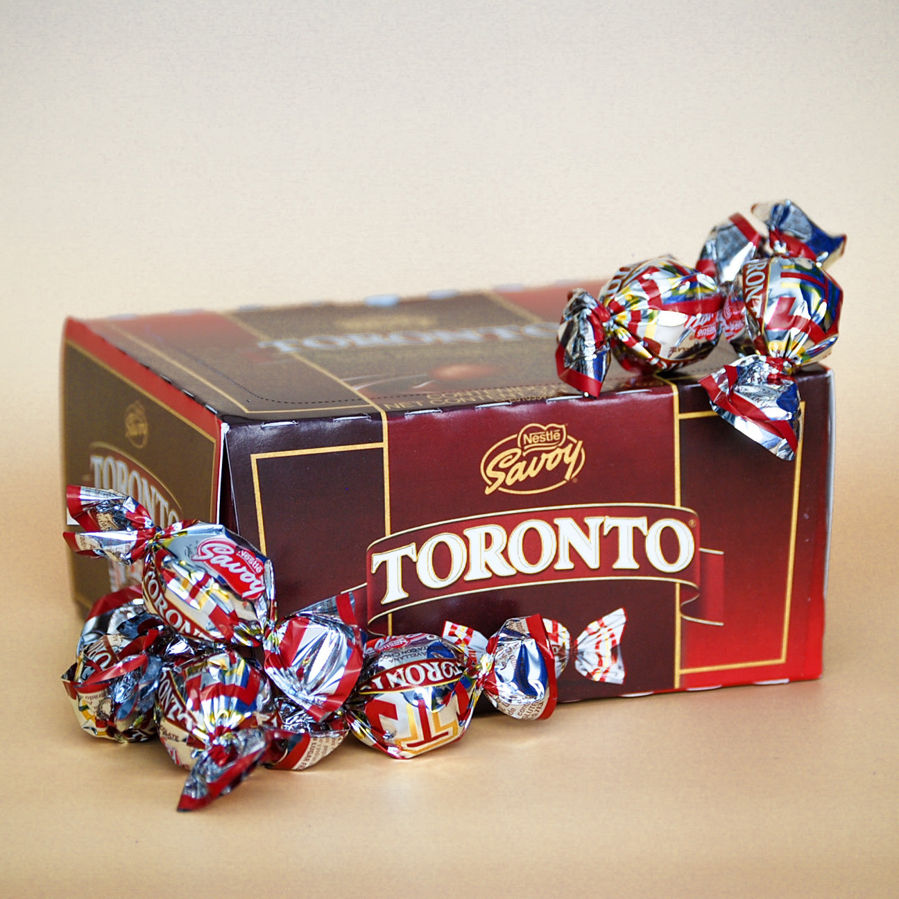 Toronto box 324 gr / 11.43 oz